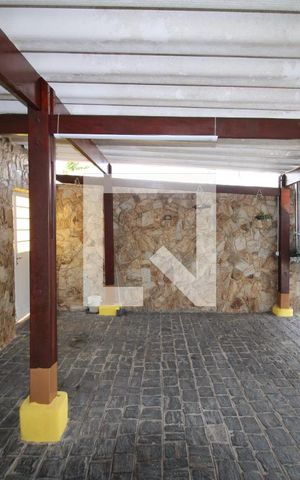 Casa à venda com 136m², 3 quartos e 2 vagasGaragem