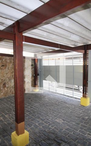 Casa à venda com 136m², 3 quartos e 2 vagasGaragem