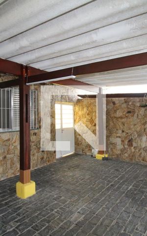 Casa à venda com 136m², 3 quartos e 2 vagasGaragem