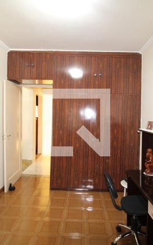 Casa à venda com 136m², 3 quartos e 2 vagasQuarto 1