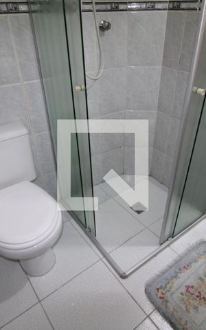 Casa à venda com 136m², 3 quartos e 2 vagasSuíte