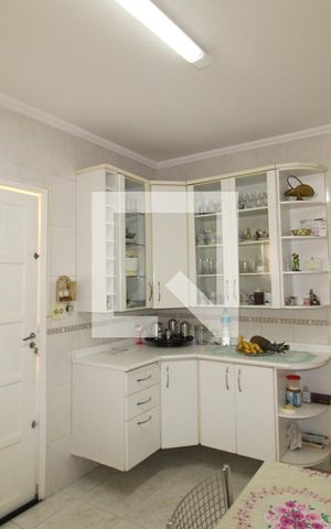 Casa à venda com 136m², 3 quartos e 2 vagasCozinha