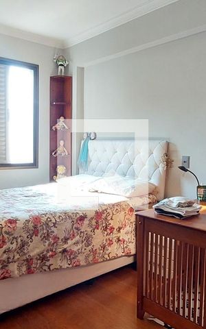 Apartamento à venda com 390m², 5 quartos e 8 vagas Apartamento à venda com 390m², 5 quartos e 8 vagasQuarto 2 suíte