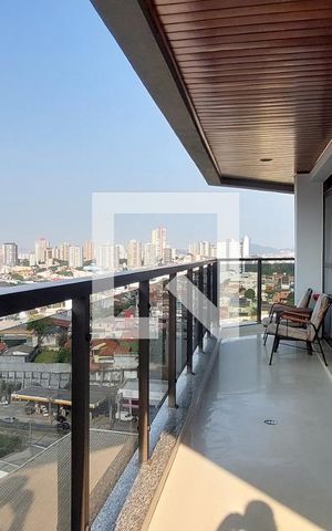 Apartamento à venda com 390m², 5 quartos e 8 vagas Apartamento à venda com 390m², 5 quartos e 8 vagasVaranda Sala