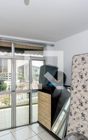 Apartamento à venda com 111m², 3 quartos e 2 vagas Apartamento à venda com 111m², 3 quartos e 2 vagasQuarto 1