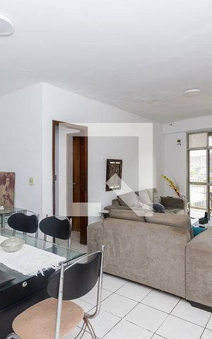 Apartamento à venda com 111m², 3 quartos e 2 vagas Apartamento à venda com 111m², 3 quartos e 2 vagasSala