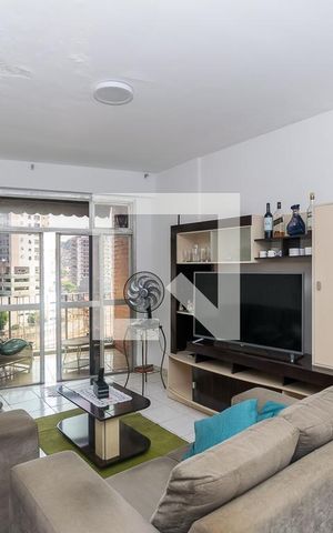 Apartamento à venda com 111m², 3 quartos e 2 vagas Apartamento à venda com 111m², 3 quartos e 2 vagasSala