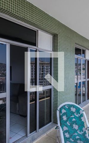Apartamento à venda com 111m², 3 quartos e 2 vagas Apartamento à venda com 111m², 3 quartos e 2 vagasVaranda da Sala