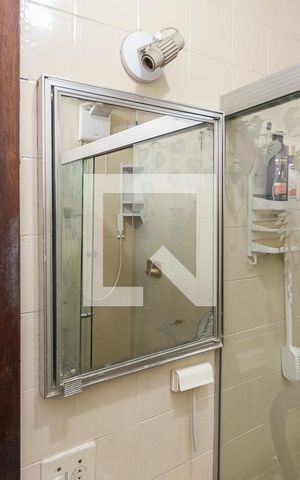 Apartamento à venda com 111m², 3 quartos e 2 vagas Apartamento à venda com 111m², 3 quartos e 2 vagasBanheiro da Suíte