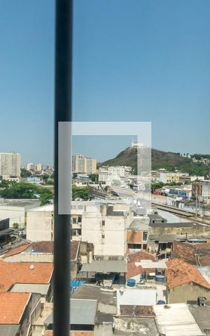 Apartamento à venda com 111m², 3 quartos e 2 vagas Apartamento à venda com 111m², 3 quartos e 2 vagasVista do Quarto de Serviço