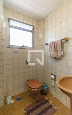 Apartamento à venda com 111m², 3 quartos e 2 vagas Apartamento à venda com 111m², 3 quartos e 2 vagasBanheiro Social