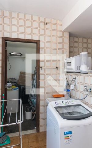 Apartamento à venda com 111m², 3 quartos e 2 vagas Apartamento à venda com 111m², 3 quartos e 2 vagasÁrea de Serviço