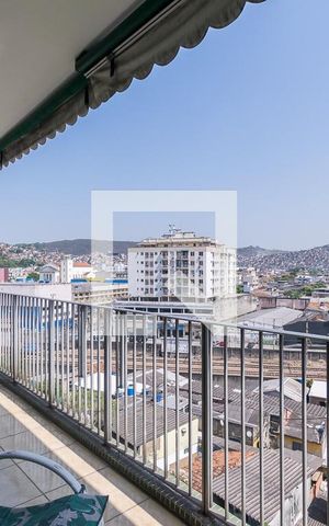 Apartamento à venda com 111m², 3 quartos e 2 vagas Apartamento à venda com 111m², 3 quartos e 2 vagasVaranda da Sala