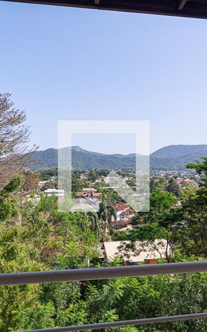 Casa de condomínio à venda com 280m², 5 quartos e 3 vagasQUarto 3