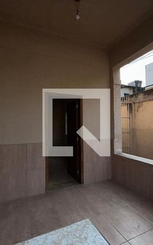 Casa para alugar com 70m², 2 quartos e sem vagaVaranda