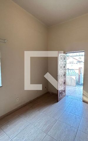 Casa para alugar com 70m², 2 quartos e sem vagaSala
