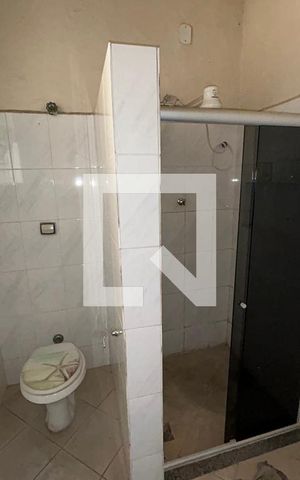Casa para alugar com 70m², 2 quartos e sem vagaBanheiro