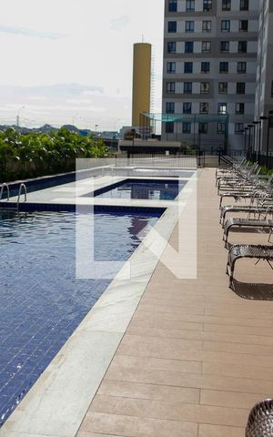 Apartamento para alugar com 36m², 2 quartos e 1 vaga Apartamento para alugar com 36m², 2 quartos e 1 vagaÁrea comum - Piscina