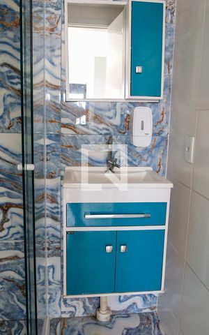 Apartamento para alugar com 36m², 2 quartos e 1 vaga Apartamento para alugar com 36m², 2 quartos e 1 vagaBanheiro