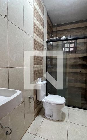 Casa à venda com 100m², 2 quartos e 3 vagas Casa à venda com 100m², 2 quartos e 3 vagasBanheiro