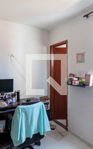 Casa de condomínio à venda com 61m², 2 quartos e 1 vaga Casa de condomínio à venda com 61m², 2 quartos e 1 vagaQuarto Suíte 1