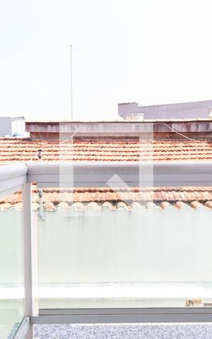 Casa de condomínio à venda com 61m², 2 quartos e 1 vaga Casa de condomínio à venda com 61m², 2 quartos e 1 vagaVaranda