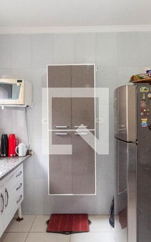 Casa de condomínio à venda com 61m², 2 quartos e 1 vaga Casa de condomínio à venda com 61m², 2 quartos e 1 vagaCozinha