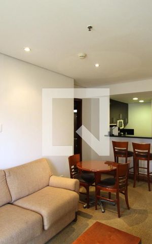 Apartamento para alugar com 82m², 2 quartos e 2 vagasSala