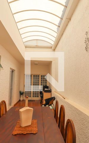 Casa à venda com 250m², 3 quartos e 3 vagasÁrea gourmet
