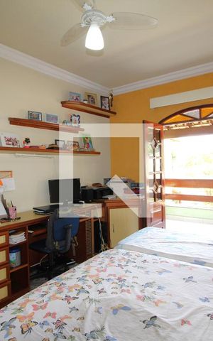 Casa de condomínio à venda com 350m², 4 quartos e 3 vagasQuarto 1