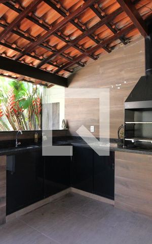 Casa de condomínio à venda com 350m², 4 quartos e 3 vagasChurrasqueira