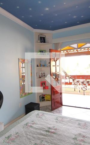 Casa de condomínio à venda com 350m², 4 quartos e 3 vagasQuarto 2
