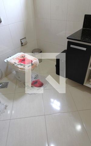 Casa de condomínio à venda com 350m², 4 quartos e 3 vagasBanheiro Social