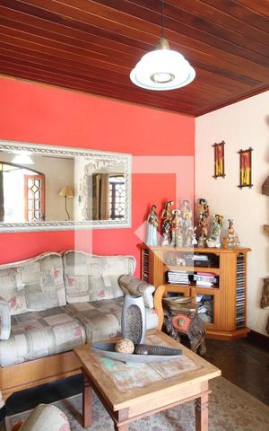 Casa de condomínio à venda com 350m², 4 quartos e 3 vagasSala 2