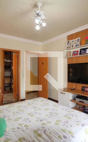 Casa de condomínio à venda com 350m², 4 quartos e 3 vagasQuarto 3 - Suíte