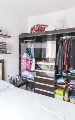 Casa à venda com 244m², 4 quartos e 3 vagas Casa à venda com 244m², 4 quartos e 3 vagasQuarto 2