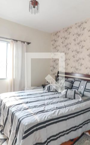 Casa à venda com 244m², 4 quartos e 3 vagas Casa à venda com 244m², 4 quartos e 3 vagasQuarto 3