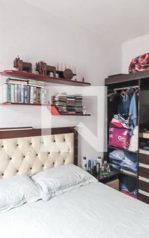 Casa à venda com 244m², 4 quartos e 3 vagas Casa à venda com 244m², 4 quartos e 3 vagasQuarto 2