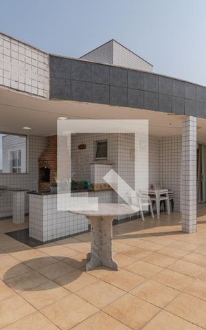 Apartamento à venda com 200m², 3 quartos e 3 vagas Apartamento à venda com 200m², 3 quartos e 3 vagasCobertura