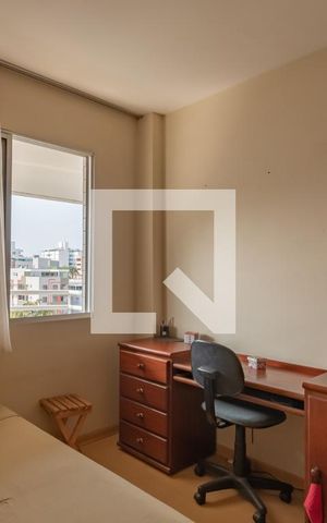 Apartamento à venda com 200m², 3 quartos e 3 vagas Apartamento à venda com 200m², 3 quartos e 3 vagasQuarto 2