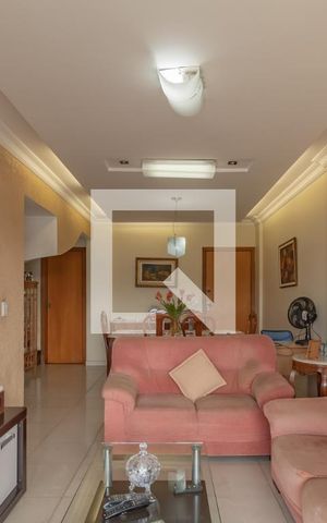 Apartamento à venda com 200m², 3 quartos e 3 vagas Apartamento à venda com 200m², 3 quartos e 3 vagasSala