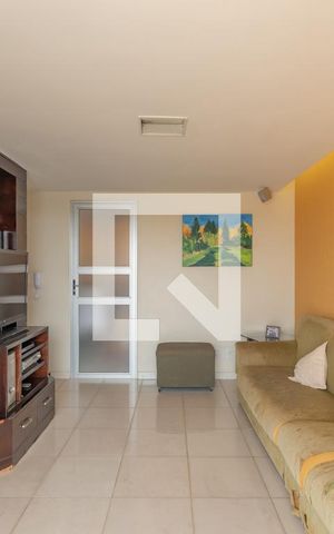 Apartamento à venda com 200m², 3 quartos e 3 vagas Apartamento à venda com 200m², 3 quartos e 3 vagasSala de TV