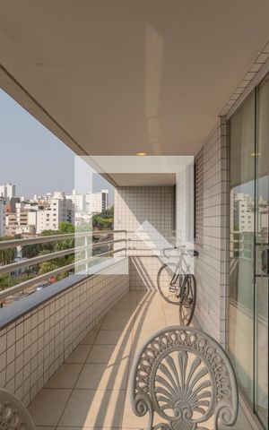 Apartamento à venda com 200m², 3 quartos e 3 vagas Apartamento à venda com 200m², 3 quartos e 3 vagasSala - Varanda