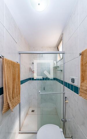 Apartamento à venda com 85m², 3 quartos e 2 vagas Apartamento à venda com 85m², 3 quartos e 2 vagasBanheiro da Suíte 1
