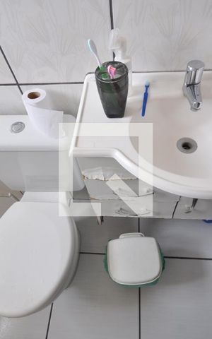 Casa à venda com 150m², 2 quartos e 2 vagasBanheiro