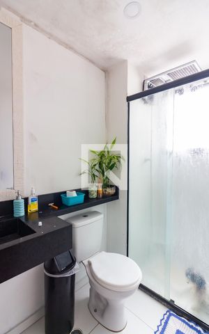 Apartamento à venda com 47m², 2 quartos e 1 vaga Apartamento à venda com 47m², 2 quartos e 1 vagaBanheiro