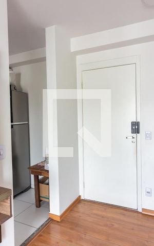 Apartamento à venda com 47m², 2 quartos e 1 vaga Apartamento à venda com 47m², 2 quartos e 1 vagaSala