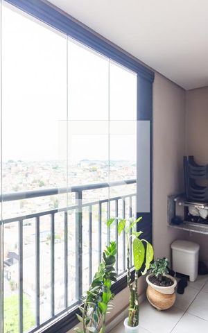 Apartamento à venda com 47m², 2 quartos e 1 vaga Apartamento à venda com 47m², 2 quartos e 1 vagaSacada