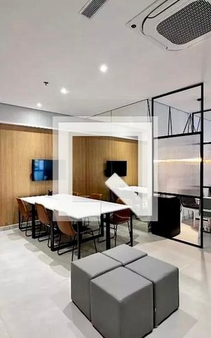 Studio para alugar com 35m², 1 quarto e sem vaga Studio para alugar com 35m², 1 quarto e sem vagaCoworking