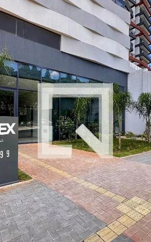 Studio para alugar com 35m², 1 quarto e sem vaga Studio para alugar com 35m², 1 quarto e sem vagaFachada